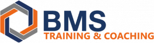 Das Bild zeigt das Logo von "BMS Training & Coaching". Links ist ein sechseckiges Symbol in Grau und Orange abgebildet. Rechts daneben steht der Schriftzug "BMS" in großen blauen Buchstaben. Darunter befindet sich in kleineren orangefarbenen Buchstaben der Text "Training & Coaching".